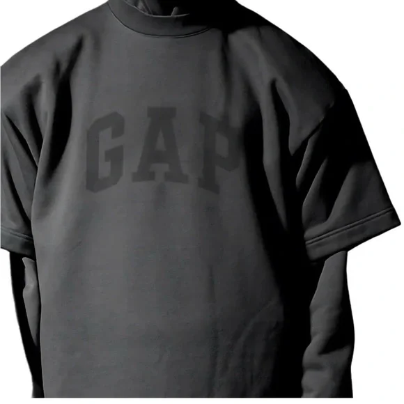 Yeezy Gap Dove Padded Heavy Fleece T Black 
Black Large Engineered By Balenciaga - Picture 2 of 6